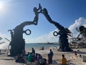 Travel Agent Nomadic Journeys Priya Kothari playa del carmen plaza fundadores